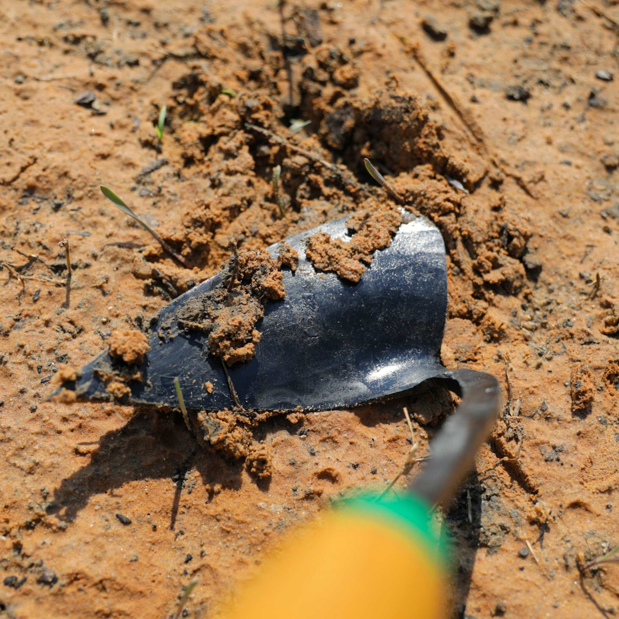 Ez-Digger Korean Triangle Blade | Short Handle